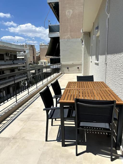 Apartmán Luxury Penthouse In Pagrati Atény Exteriér fotografie