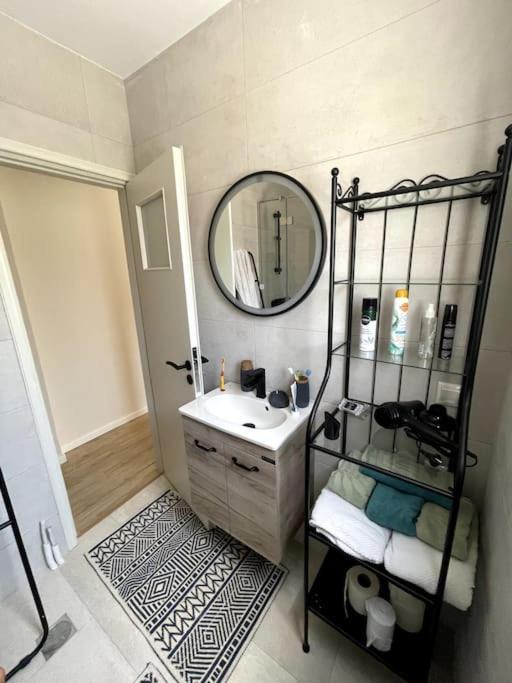 Apartmán Luxury Penthouse In Pagrati Atény Exteriér fotografie